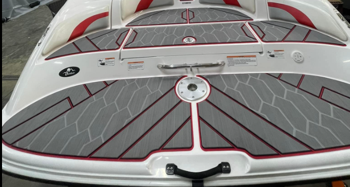 Tri-Color Marine Mat for Yamaha 23 Foot Sport Boats (03-06 MY