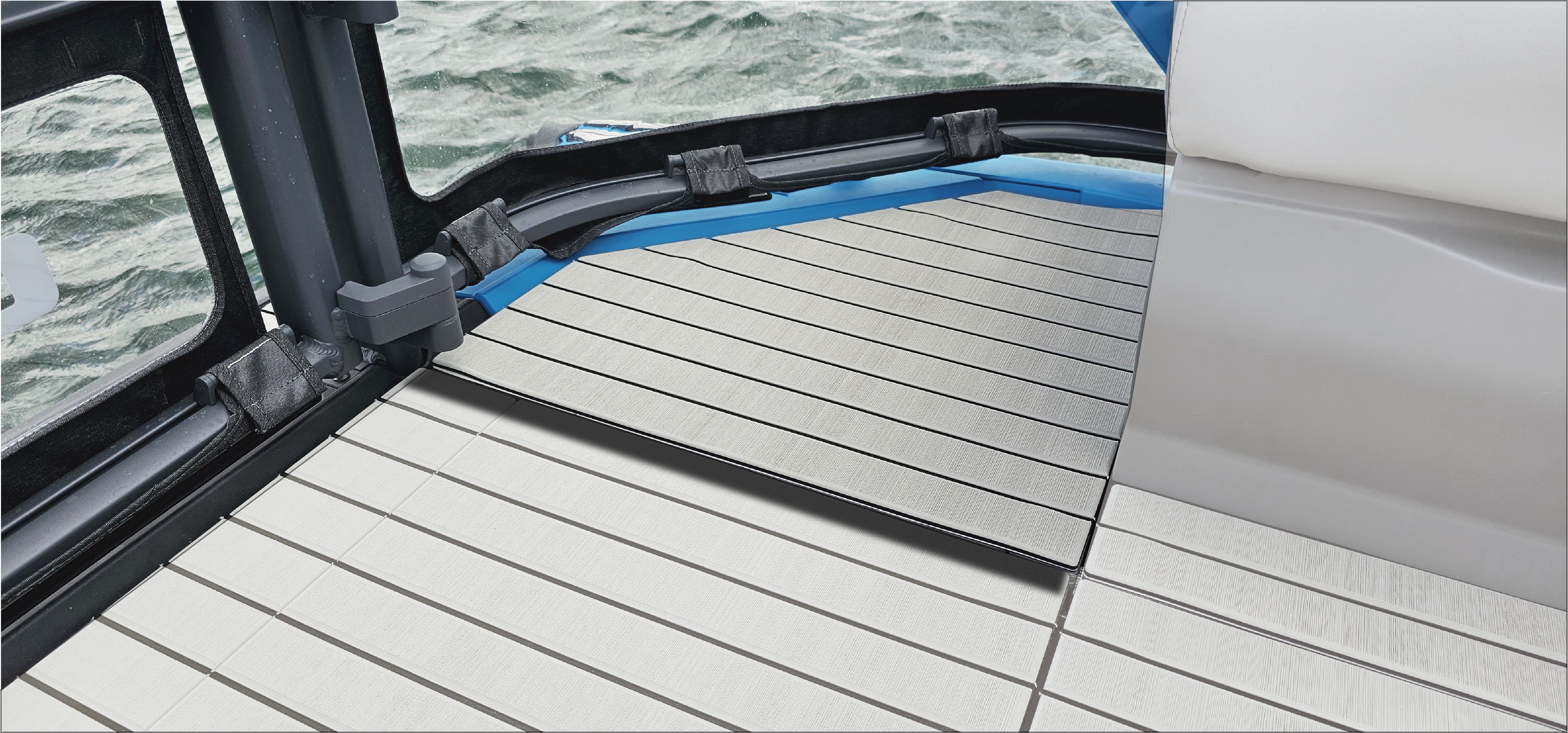 Seaページ Orca 58 Teak Cooler Pad - SeaDek