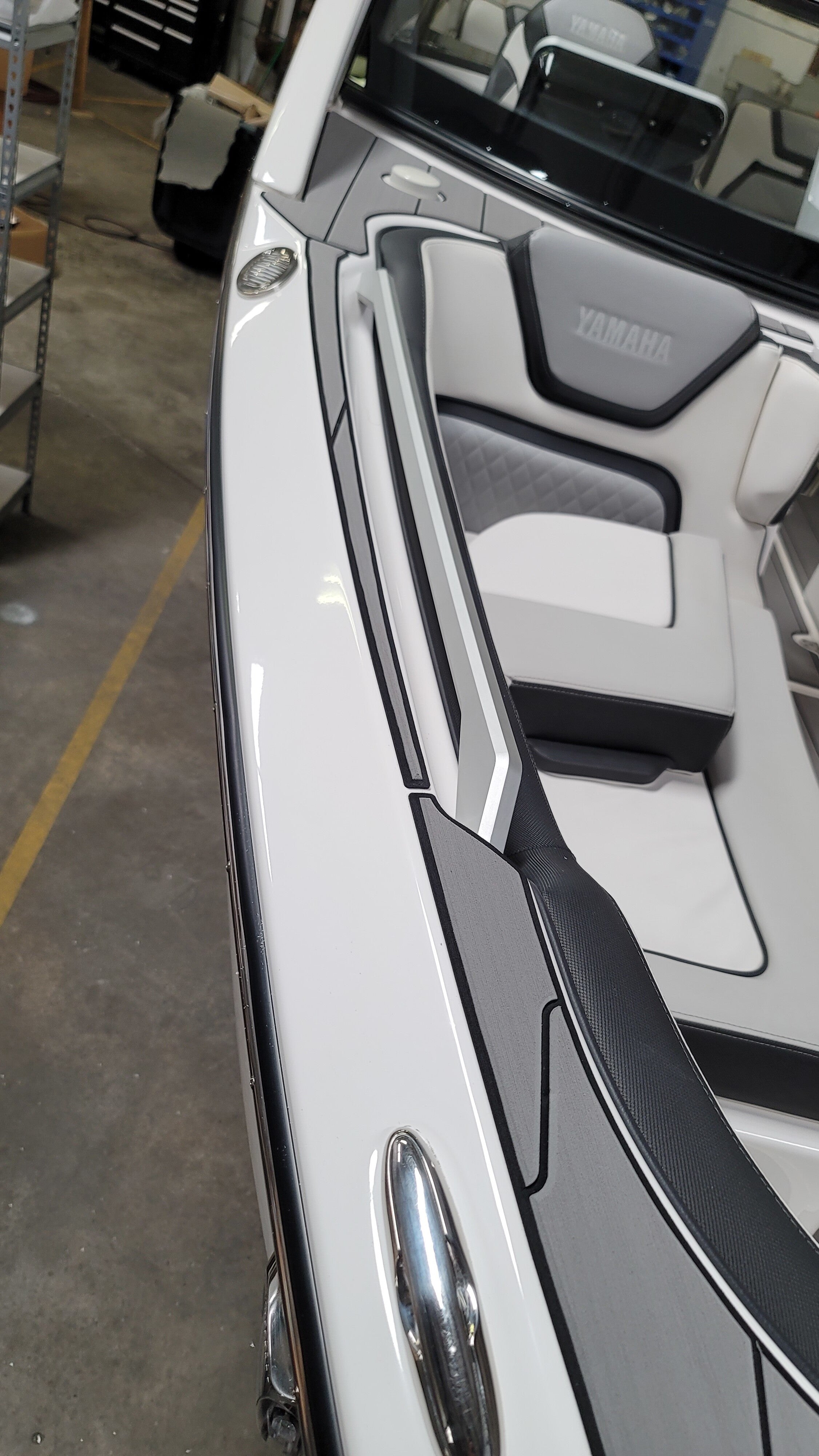 Yachting リトグラフフレーム付き 約A3サイズ Marine Mat Bow Rail Mats (7X) for Yamaha 27 Foot Sport Boats (2019